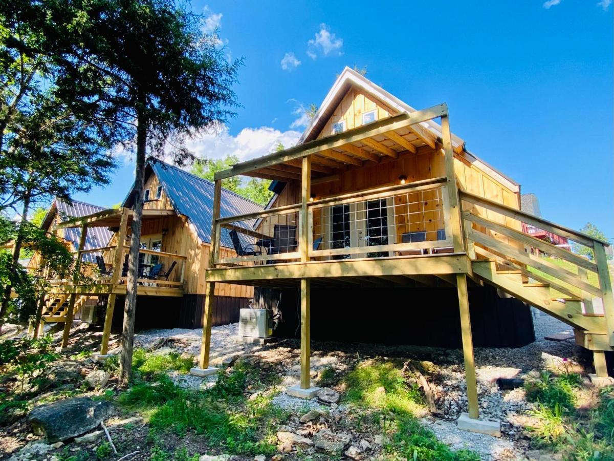 Calm Waters Resort Indian Point Exterior photo