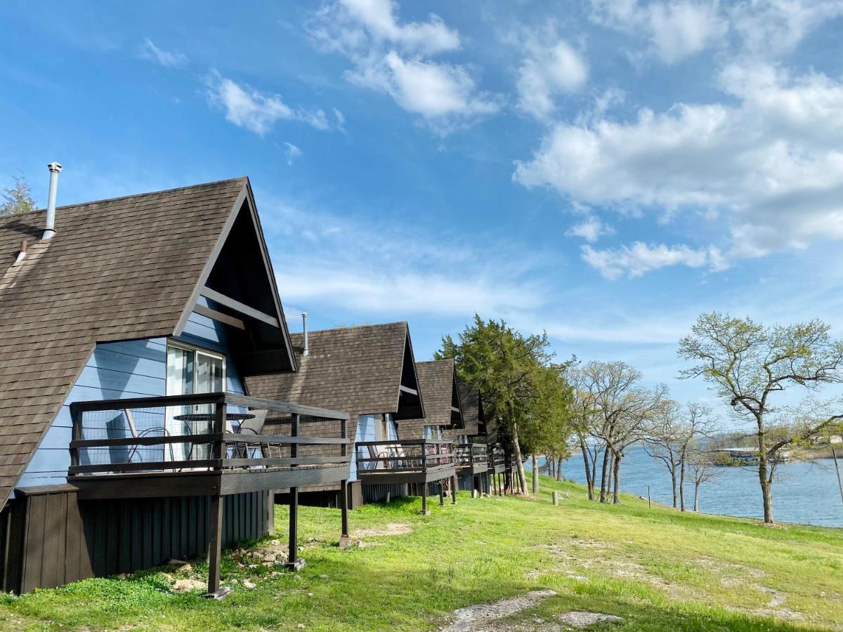 Calm Waters Resort Indian Point Exterior photo