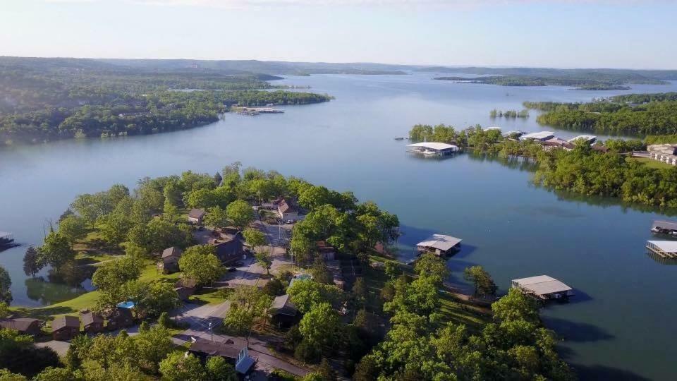 Calm Waters Resort Indian Point Exterior photo