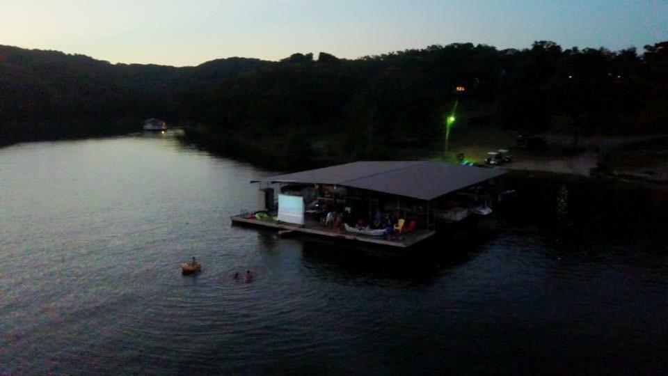 Calm Waters Resort Indian Point Exterior photo
